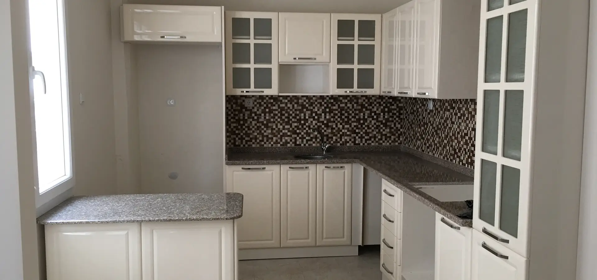 Mustafakemalpaşa Tadilatcı